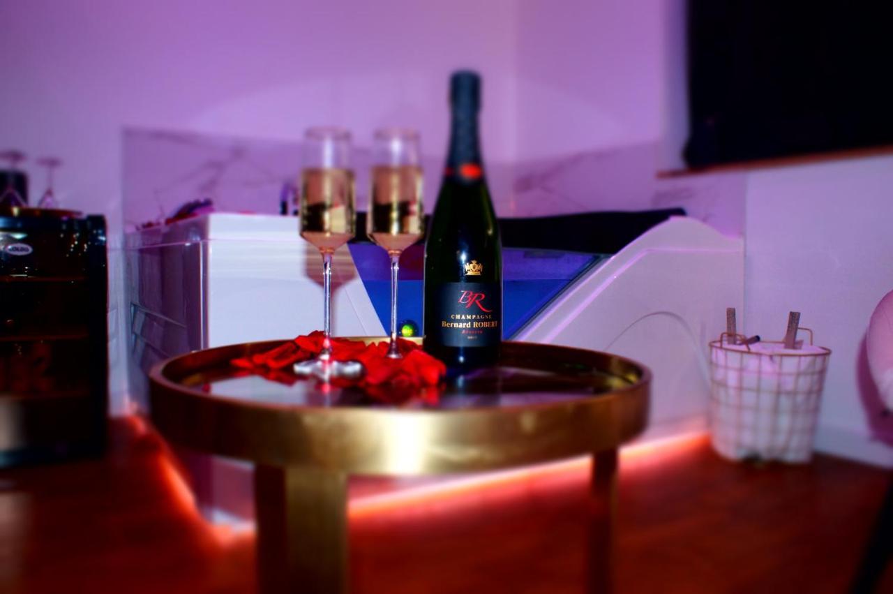 Le Venus - Appartement Spa Privatif Balneo Sauna Dijon Luaran gambar